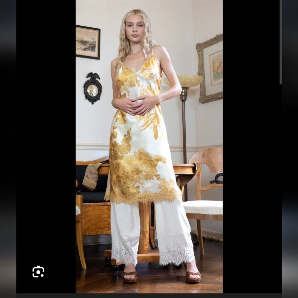 Silk Dress, Cream And Gold Floral, Belt,  Lace - New With Tag